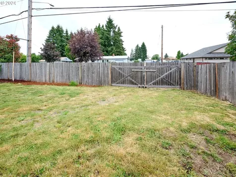 4998 Sea Gale Way N Keizer OR 97303
