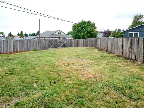 4998 Sea Gale Way N Keizer OR 97303