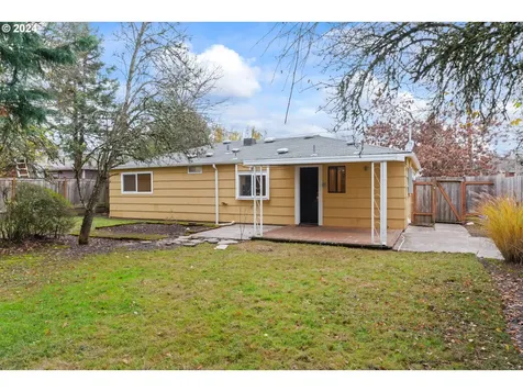 2835 Pearl Street Eugene OR 97405