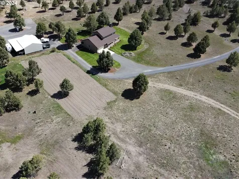 9395 Se Paulina Highway Prineville OR 97754
