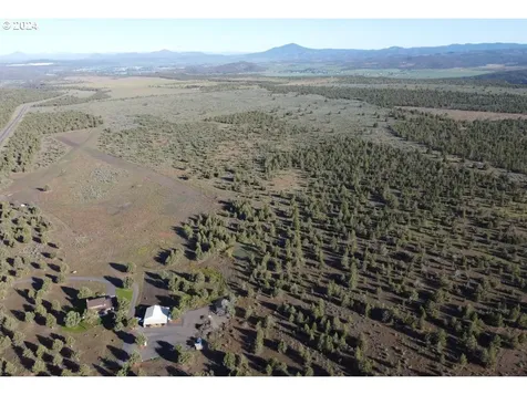9395 Se Paulina Highway Prineville OR 97754