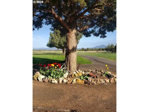 9395 Se Paulina Highway Prineville OR 97754