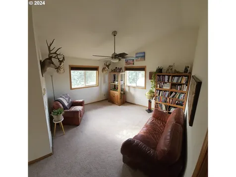 9395 Se Paulina Highway Prineville OR 97754