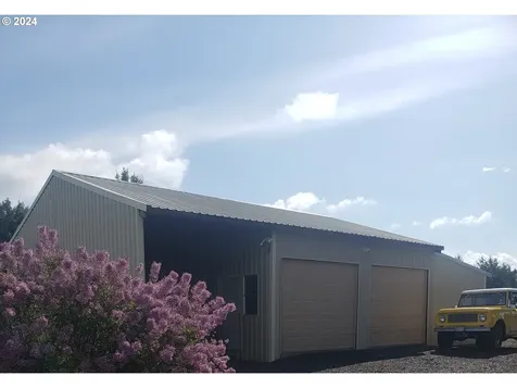 9395 Se Paulina Highway Prineville OR 97754
