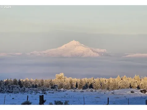 9395 Se Paulina Highway Prineville OR 97754
