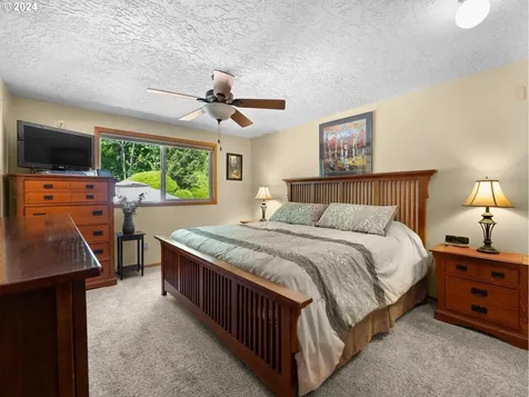 1303 Sw Linneman Avenue Gresham OR 97080