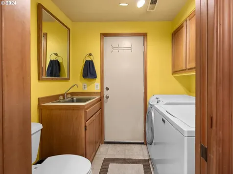 1303 Sw Linneman Avenue Gresham OR 97080