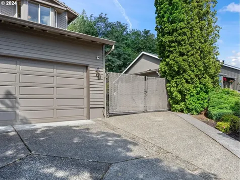 1303 Sw Linneman Avenue Gresham OR 97080