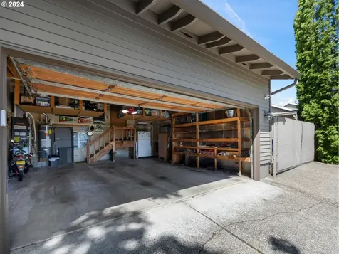 1303 Sw Linneman Avenue Gresham OR 97080