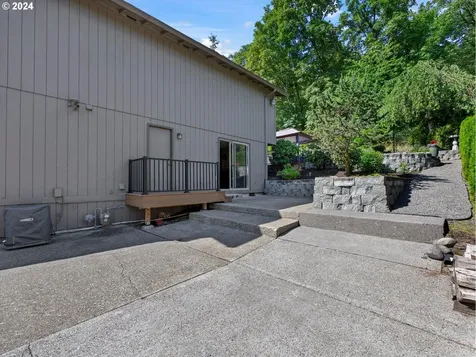 1303 Sw Linneman Avenue Gresham OR 97080