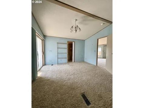 700 N Mill Street Creswell OR 97426