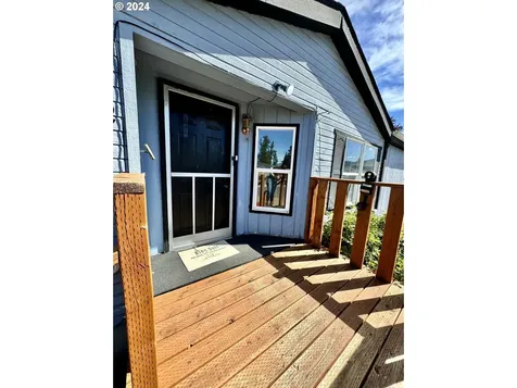 700 N Mill Street Creswell OR 97426