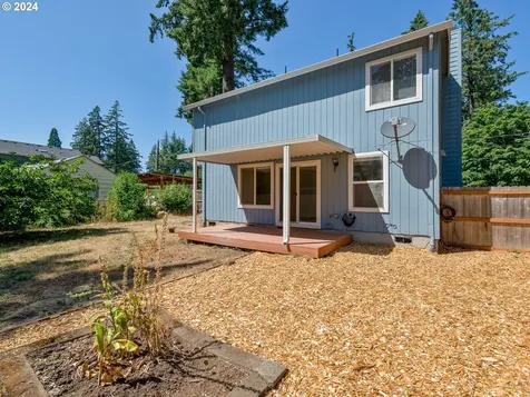 13122 SE Lincoln Street Portland OR 97233