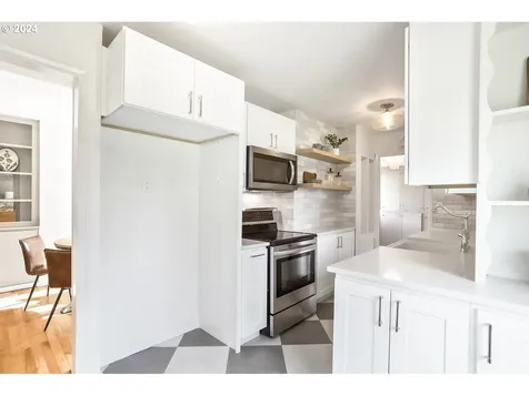 12085 Sw Fairfield Street Beaverton OR 97005