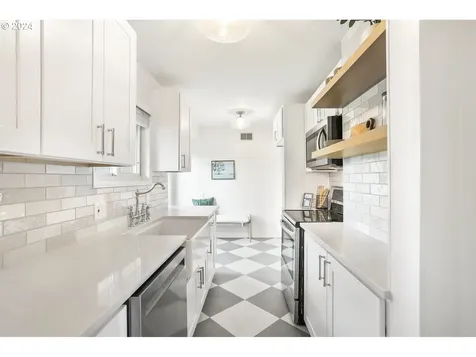 12085 Sw Fairfield Street Beaverton OR 97005
