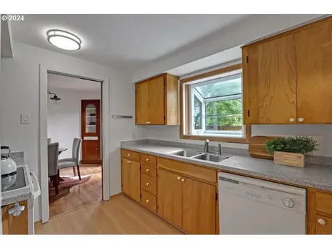 5812 Se 22nd Avenue Portland OR 97202