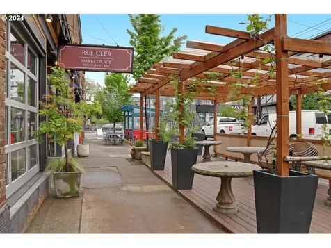 5812 Se 22nd Avenue Portland OR 97202