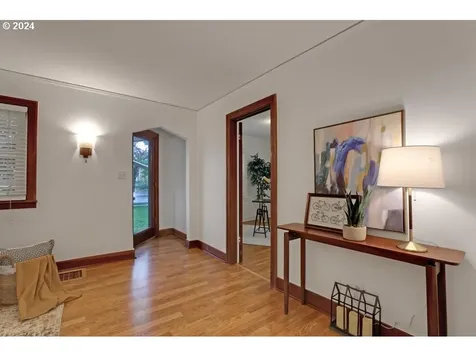 5812 Se 22nd Avenue Portland OR 97202