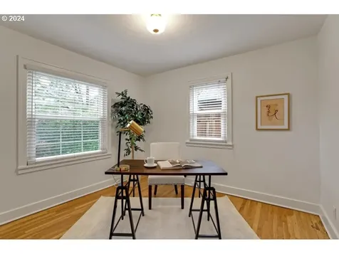 5812 Se 22nd Avenue Portland OR 97202