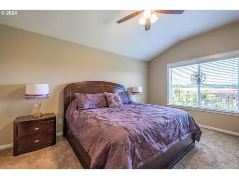 751 S 5th Street Jefferson OR 97352