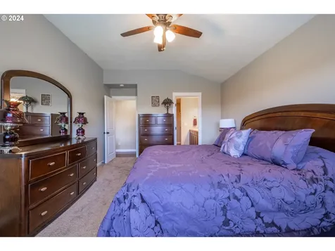 751 S 5th Street Jefferson OR 97352
