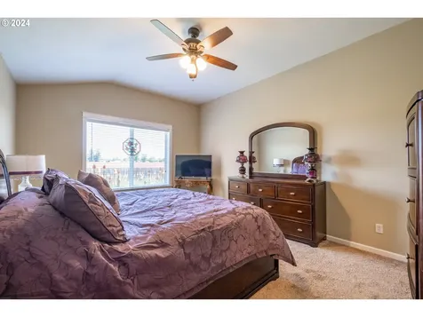 751 S 5th Street Jefferson OR 97352