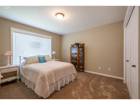 751 S 5th Street Jefferson OR 97352