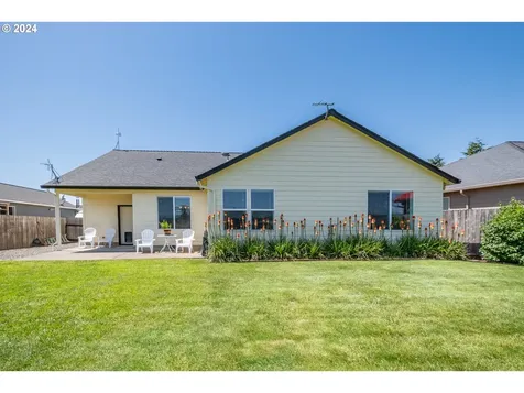 751 S 5th Street Jefferson OR 97352
