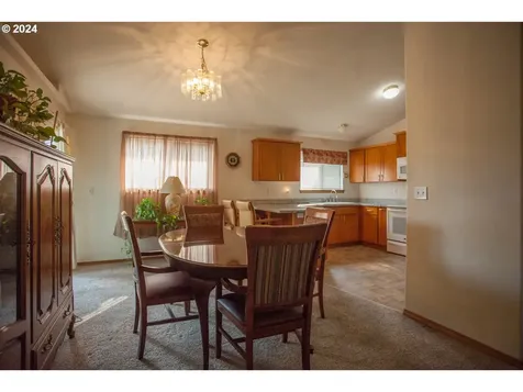 12343 Shenandoah Drive Oregon City OR 97045