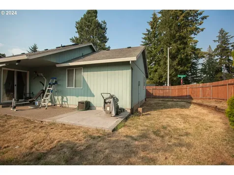 12343 Shenandoah Drive Oregon City OR 97045