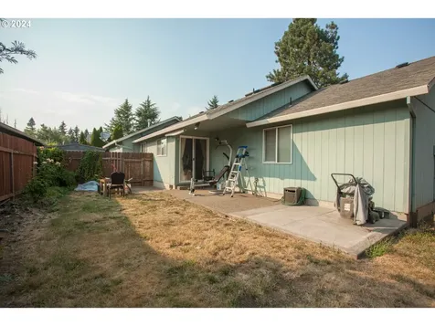 12343 Shenandoah Drive Oregon City OR 97045