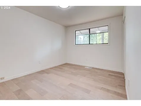 10710 NE 37th Court Vancouver WA 98686
