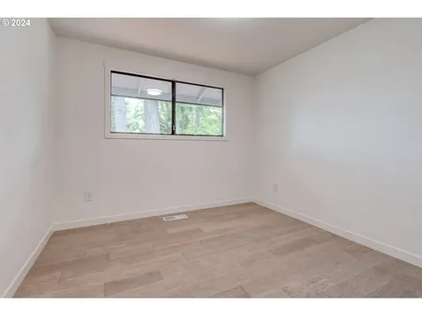 10710 NE 37th Court Vancouver WA 98686