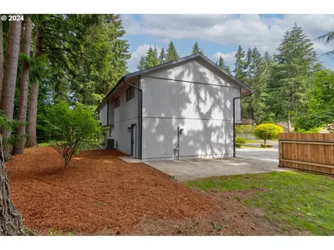 10710 NE 37th Court Vancouver WA 98686