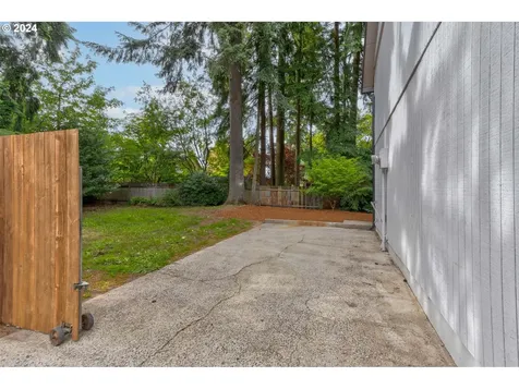 10710 NE 37th Court Vancouver WA 98686