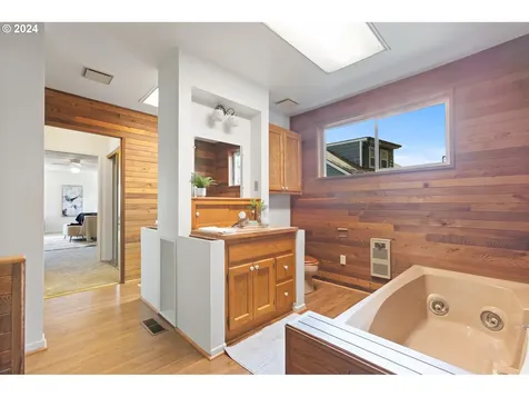 118 Birch Avenue Wood Village OR 97060