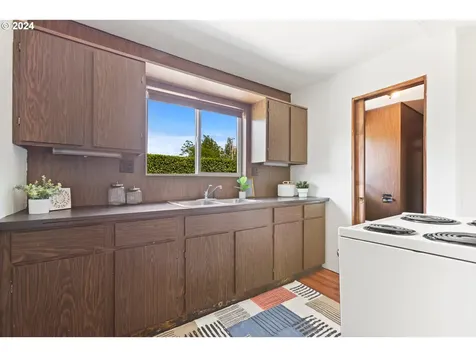 118 Birch Avenue Wood Village OR 97060