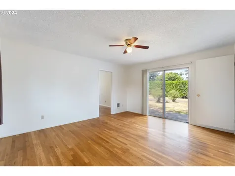 118 Birch Avenue Wood Village OR 97060
