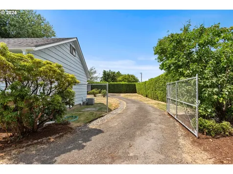 118 Birch Avenue Wood Village OR 97060