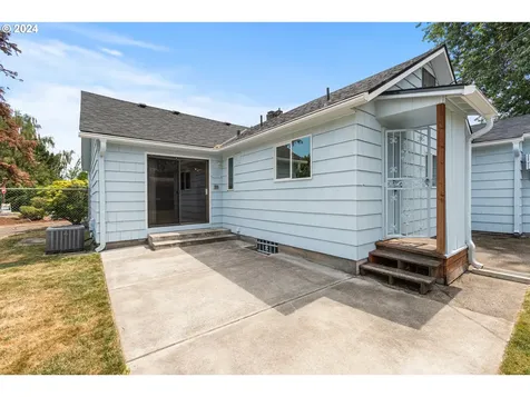 118 Birch Avenue Wood Village OR 97060