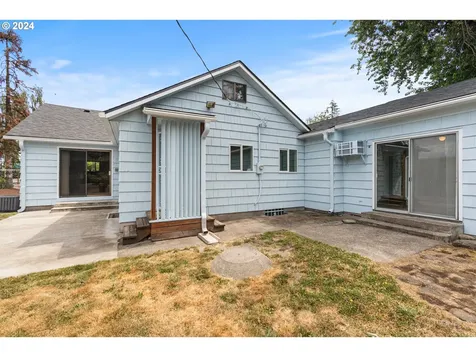 118 Birch Avenue Wood Village OR 97060