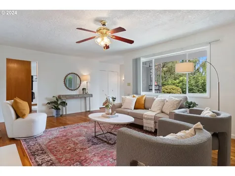 118 Birch Avenue Wood Village OR 97060