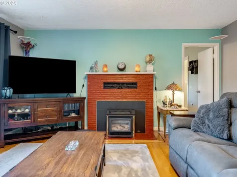 2410 SW 187th Avenue Beaverton OR 97003
