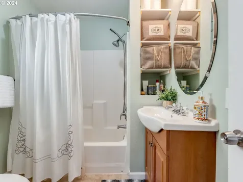 2410 SW 187th Avenue Beaverton OR 97003