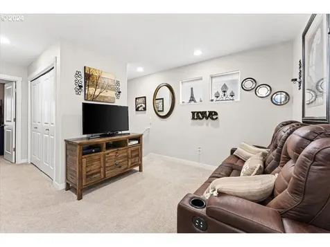 28749 SW Brussels Lane Wilsonville OR 97070