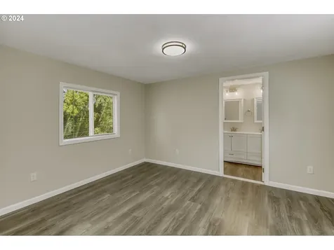5885 NE Jacobson Street Hillsboro OR 97124