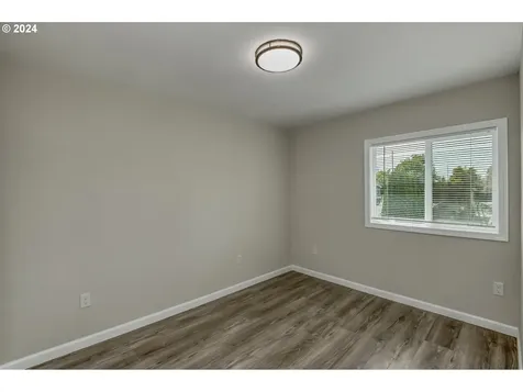 5885 NE Jacobson Street Hillsboro OR 97124