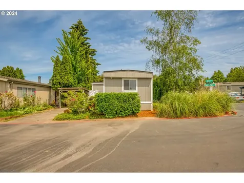 5885 NE Jacobson Street Hillsboro OR 97124