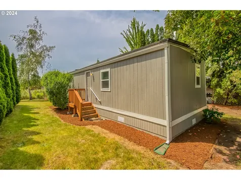 5885 NE Jacobson Street Hillsboro OR 97124