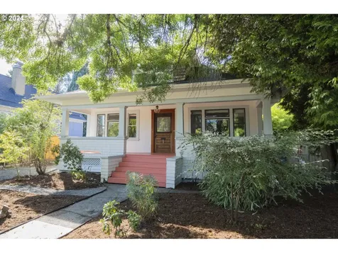 4715 Ne 18th Avenue Portland OR 97211